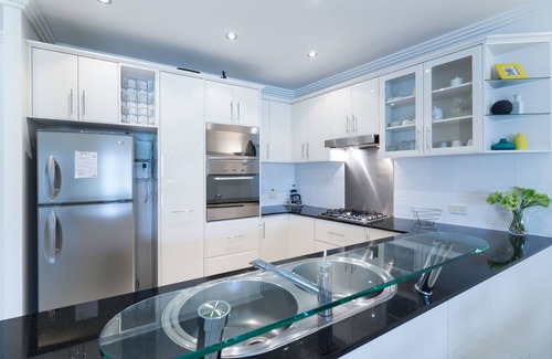 Cairns Central Business District Apartment | Jack & Newell Holiday Apartments