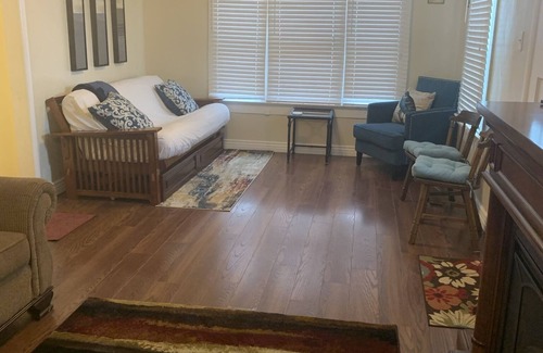 Pocatello House | Jacki Lynn's Pocatello Cottage Home! Full house! Fenced yard!