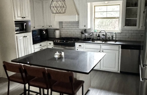 Tougaloo House | Jackson 4 bedroom house for family