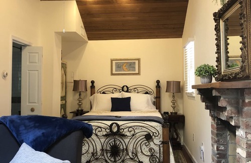 Railroad Bed & Breakfast | Jackson House B&B