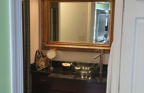 Railroad Bed & Breakfast | Jackson House B&B