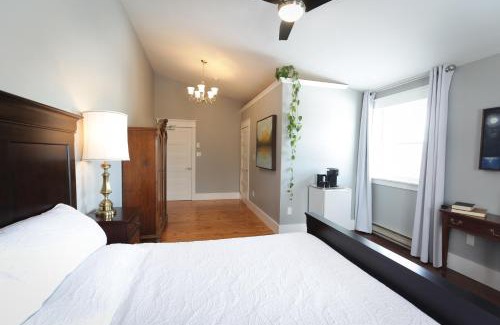 Prince Edward Hotel | Jackson's Falls Country Inn