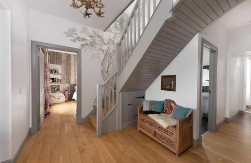Kingussie Villa | Jacobite Lodge by The House of Danu