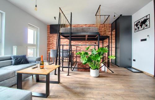 Rzeszow Apartment | Jacuzzi na dachu