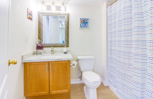 Pickering Apartment | *Jacuzzi*Walkout Patio*Seperate unit*Inlaw-Suite*