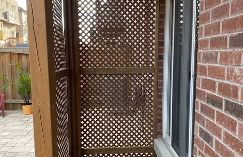 Pickering Apartment | *Jacuzzi*Walkout Patio*Seperate unit*Inlaw-Suite*