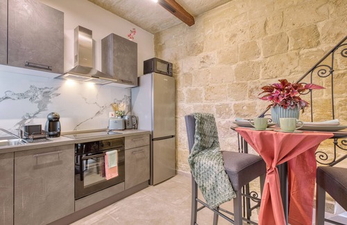 Zabbar House | Jade | Stylish Zabbar Hideaway