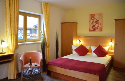 Grossenlueder Hotel | Jagdhof Klein Heilig Kreuz
