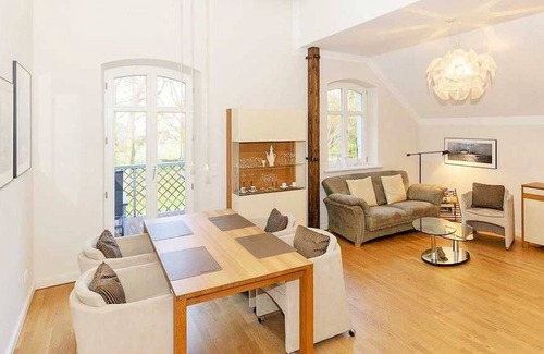 Hohen Niendorf Apartment | Jagdschloß zu Hohen Niendorf Fewo 21