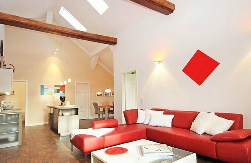Hohen Niendorf Apartment | Jagdschloss WE 18: very high-quality and tastefully furnished 4-room apartment