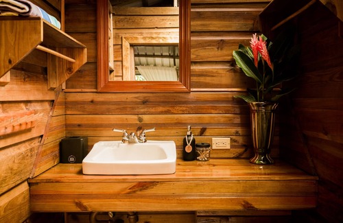 Belmopan Hotel | Jaguar Creek