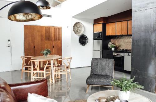 Mogo Villa | Jaguar Stay