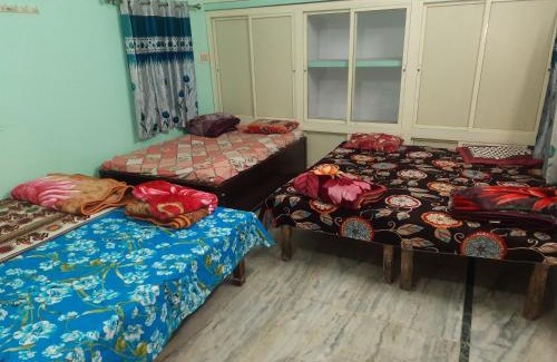 Karchana Apartment | jai shri khatushyam stay