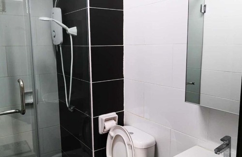 Bintulu Bed & Breakfast | Jalan tenang yang indah
