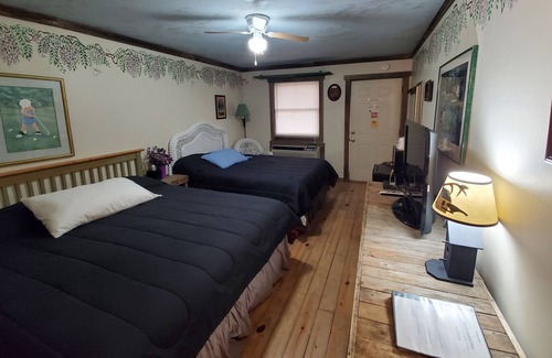 Jamesport Hotel | Jamesport Inn