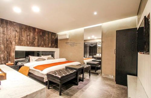 Bangi-dong Hotel | Jamsil 2.4 Hotel