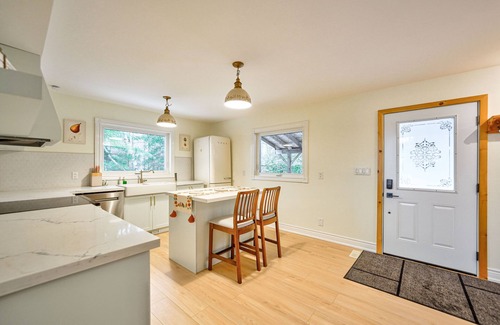 Arden Cottage | Jamtel Arden cottage - Kennebec Lake, Arden ON.