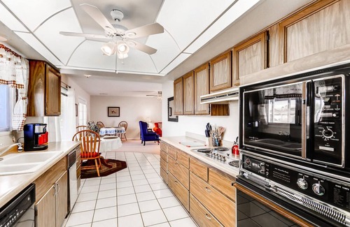 Sun City West House | JAN-FEB-MARCH FURNISHED RENTAL IN THE HEART OF SUN CITY WEST!