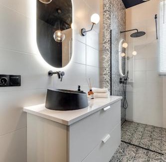 Gliwice Apartment | Jan III Sobieski - Luksusowy apartament L z darmowym prywatnym parkingiem
