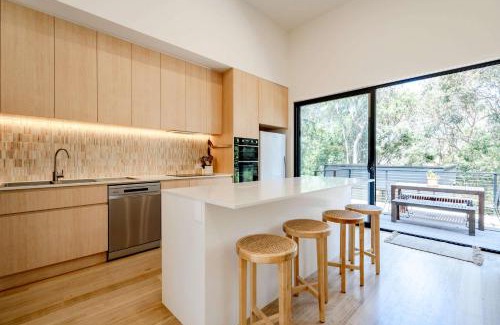 Jan Juc House | Jan Juc surf haven with nature at your door