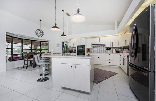 Port Charlotte Villa | Jan2026 open luxury waterfront pool villa. Low fall rates
