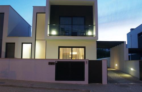 Salir do Porto Apartment | Janelas de Salir - By SCH