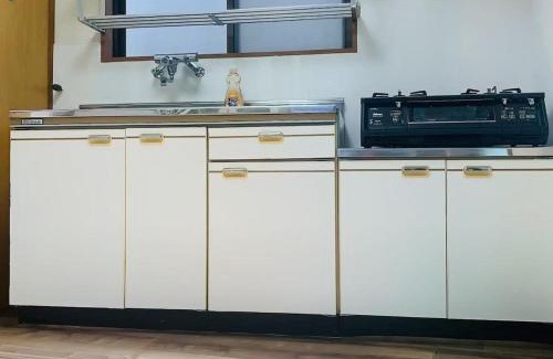 Yushima Apartment | Japan House 湯島