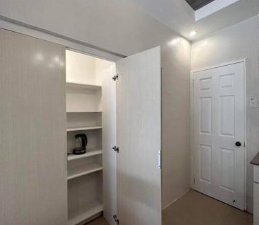 General Santos House | Japandi Home A - Fully Aircon, WIFI, Hot shower, 24hGuard, Center, near Malls