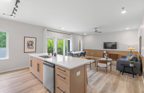 Old Fourth Ward House | Japandi Zen/2 bed 2 Bath O4W