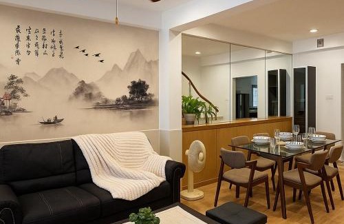 Phra Khanong Nuea House | Japanese House 3BR Home Near Ekkamai BTS