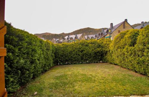 Sallent de Gallego Apartment | Jardín de Telera