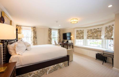 Nantucket Town Hotel | Jared Coffin House