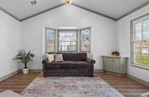 Ramona House | Jarrett Farm Resort - Suite 3