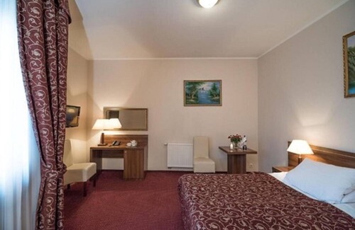 Psie Pole Hotel | Jasek Premium Hotel Wrocław