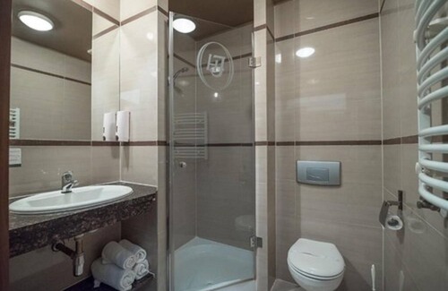 Psie Pole Hotel | Jasek Premium Hotel Wrocław