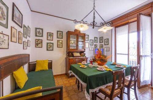 San Matteo Apartment | Jasmine