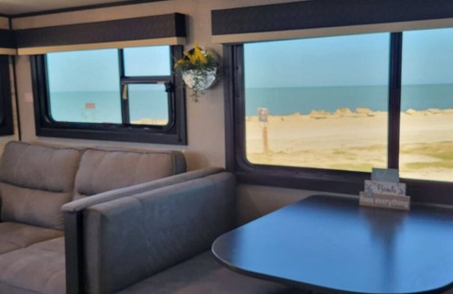 Port Lavaca House | Jayco · Brand New RV - Bay Front