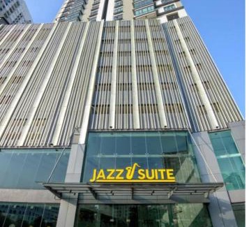 Seri Tanjung Pinang Apartment | Jazz 313 Cosy 2-Bedroom Suite with Pool & Seaview