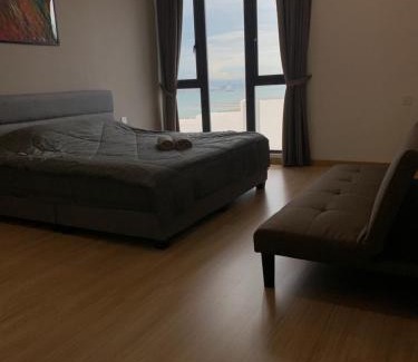 Seri Tanjung Pinang Apartment | Jazz Service Suites 2 bedroom 35-1 by Yen's Sojourn