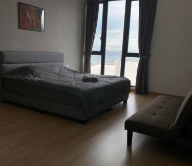 Seri Tanjung Pinang Apartment | Jazz Service Suites 2 bedroom 35-1 by Yen's Sojourn