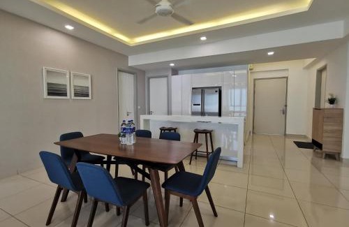 Seri Tanjung Pinang Apartment | Jazz Suites Apartment Penang By Jazz Service Suite