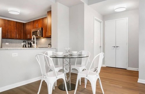 Hudson Exchange Apartment | JC Hudson Riverfront 2 V BR | Jersey City