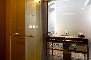 Sathorn Hotel | JC Kevin Sathorn Bangkok Hotel