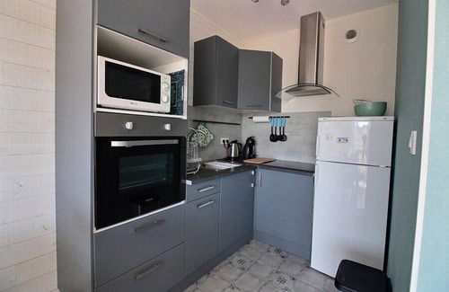 Hardelot-Plage Apartment | JEANGAURIE 25: Beautiful F2 for 4 people in the heart of town and 2 steps from the fine sand of Hardelot