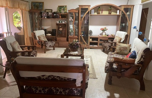 Grand Anse Bed & Breakfast | Jeanny's Apartments