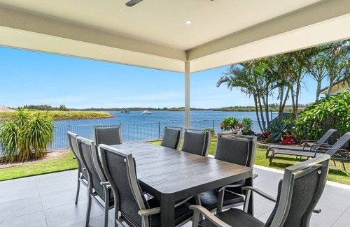 Yamba House | Jeffery River Retreat | Best Sunsets in Yamba
