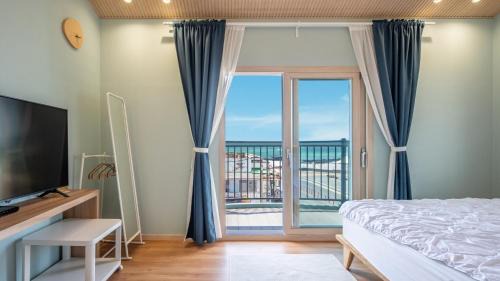 Aewol House | jeju aeworio pension