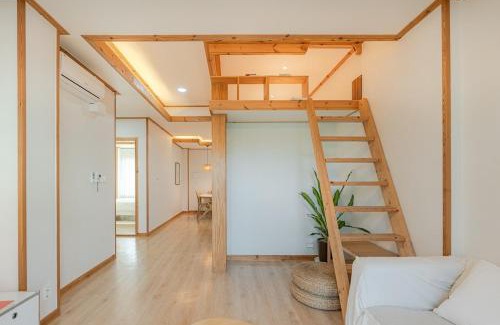 Aewol House | Jeju Broccoli BNB