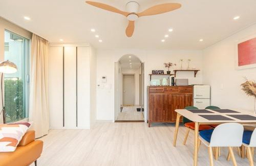 Aewol House | Jeju Stayra