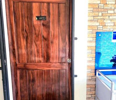 Madrid Apartment | Jenessa's Bedsite, 4 Pers AC, 5G Wifi, Netflix